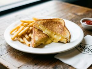 Grilled Cheese w/ Fries
