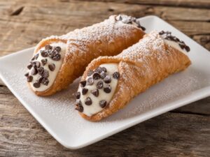 Fresh Cannoli